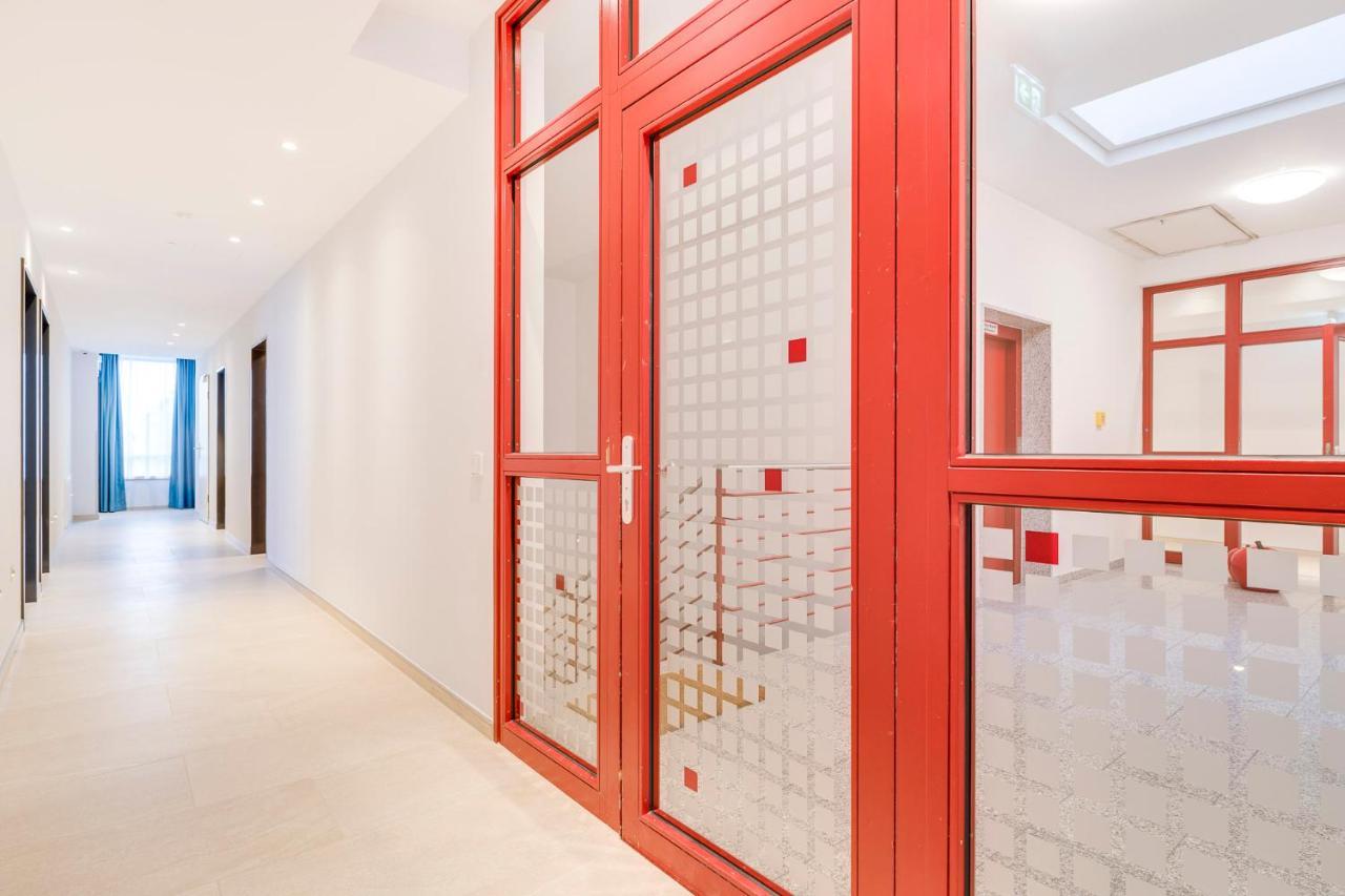 Hotel-Etage Apfelrot Эрдинг Экстерьер фото